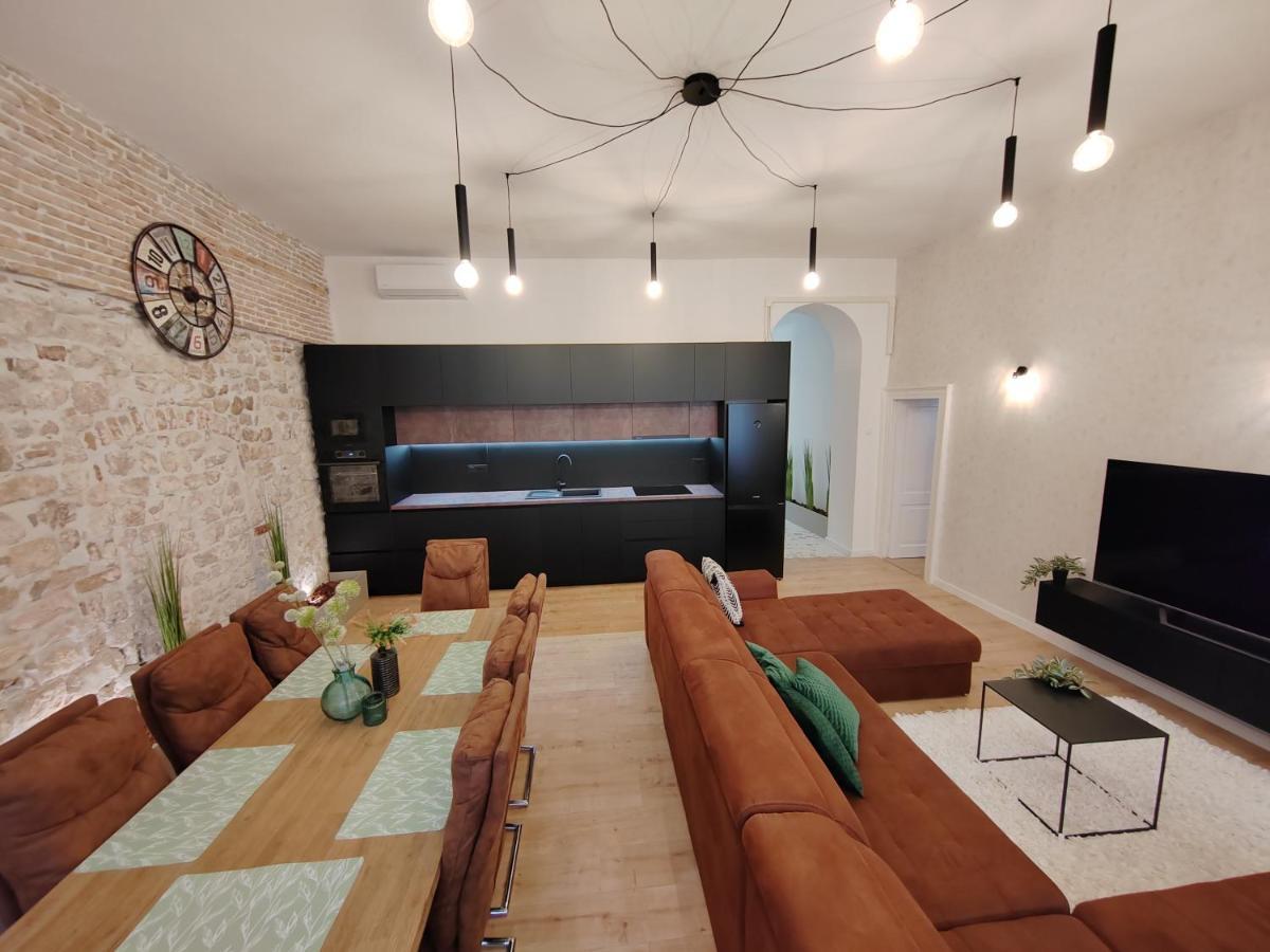 Town Square Apartamento Zadar